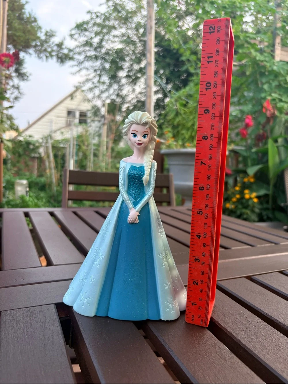 Disney Peachtree Playthings 8 1/2